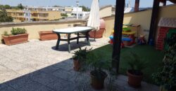 Cavallino : Bifamiliare Piano Primo con terrazzo a livello