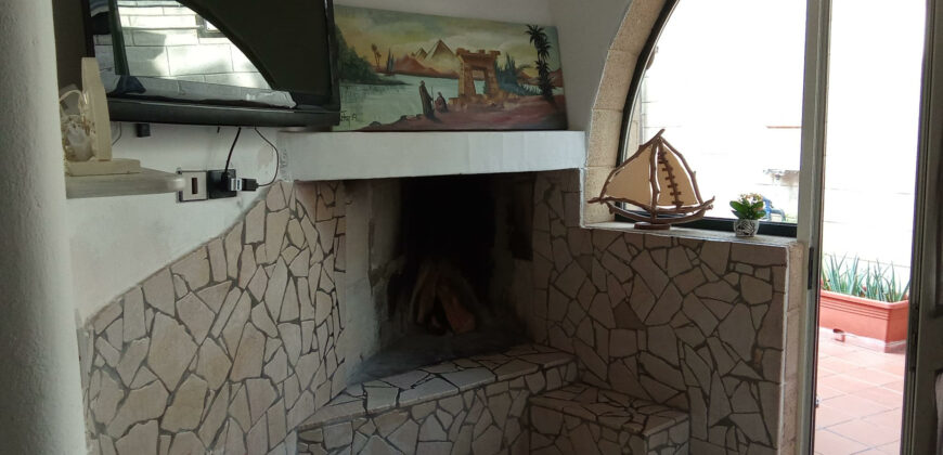 Squinzano: Via Lecce – Indipendente – €90.000