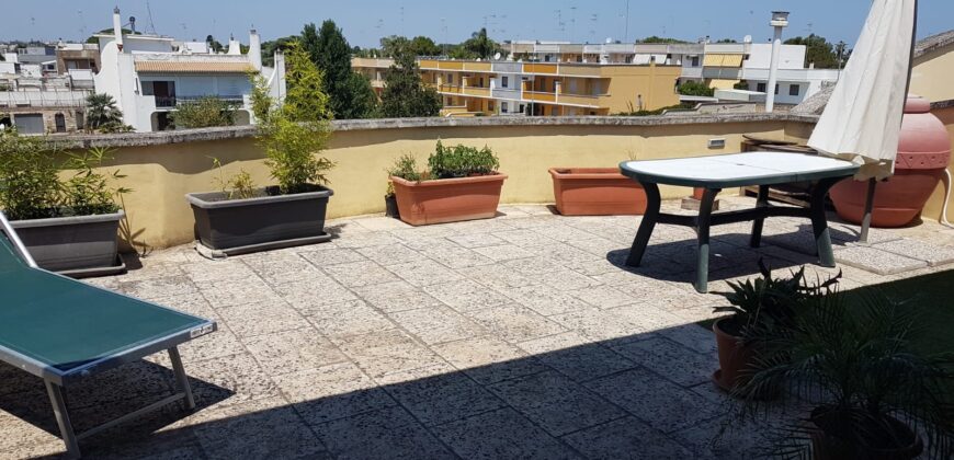 Cavallino : Bifamiliare Piano Primo con terrazzo a livello
