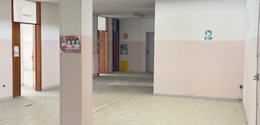 Copertino: Vendita intero stabile Commerciale – Via Luigi Pirandello 1