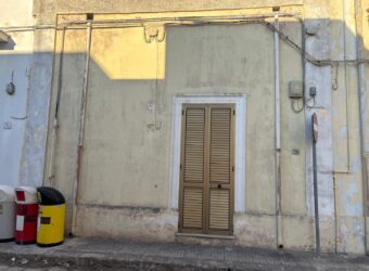 Squinzano – via Toti, piano terra – da ristrutturare
