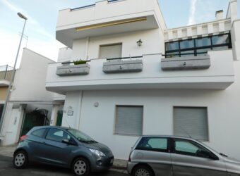 Squinzano – Via Montello, 63 – 1°piano – OCCASIONE!!!